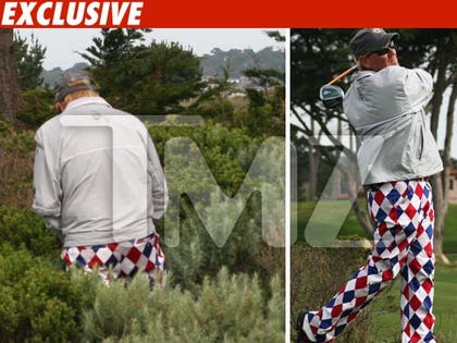 John Daly peeing