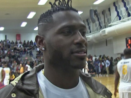 0514-antonio-brown-tmz-01