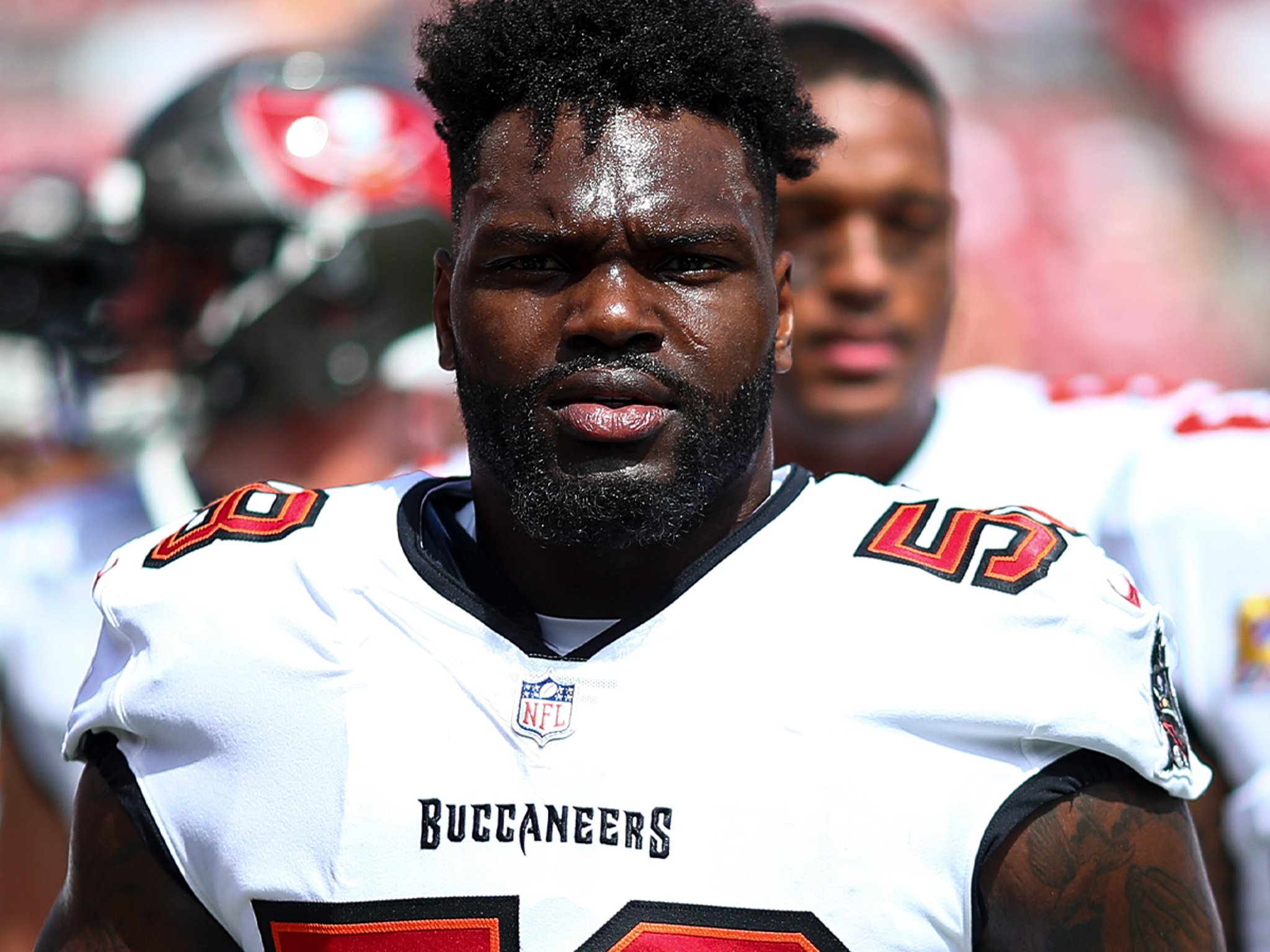 Daughter of Bucs linebacker Shaquil Barrett drowns in pool