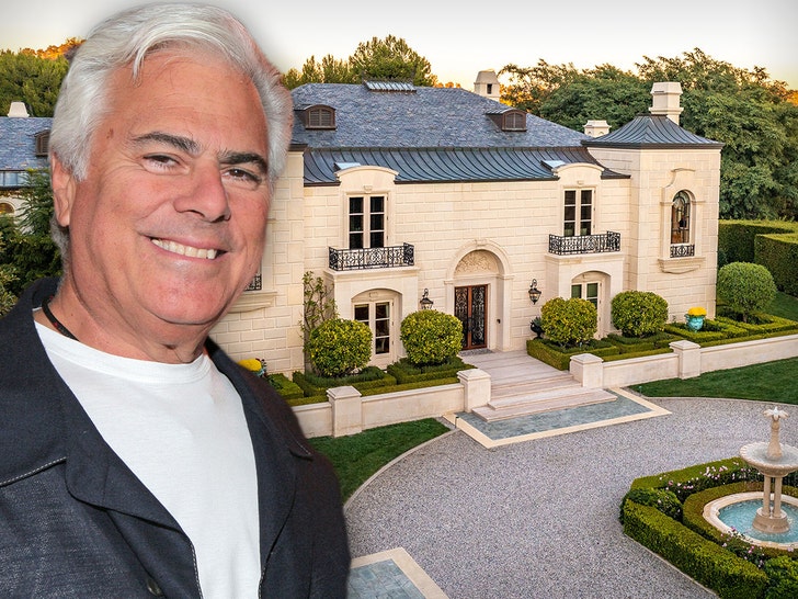 Larry Flax Sells Estate For $34.4M