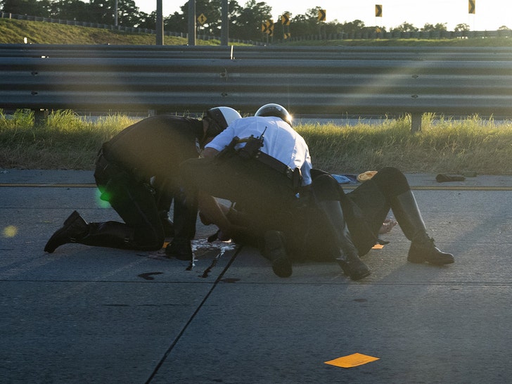 police officer crash escorting kamala harris