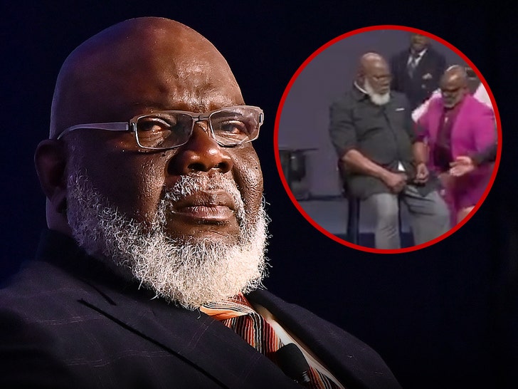 Pastor T.D. Jakes Appears to Have Medical Emergency During Sermon