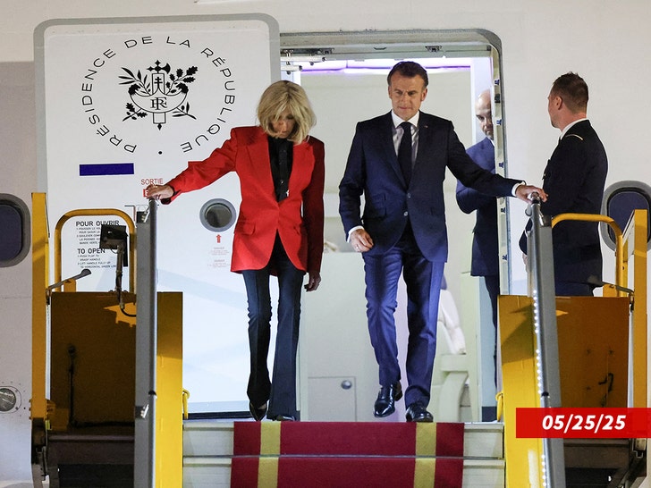 Emmanuel-Macron-Brigitte-Macron-reuters-1