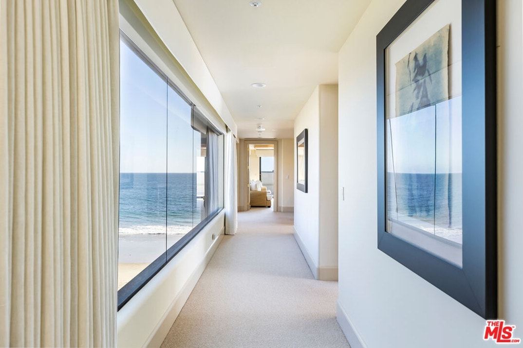 Dr Dre Beach House 9