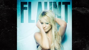Britney Spears -- Flaunts it Before VMAs (PHOTO)