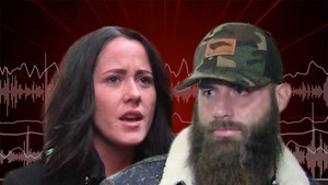 Jenelle Evans' 911 Call for Suspicious Package Reveals David Opened It