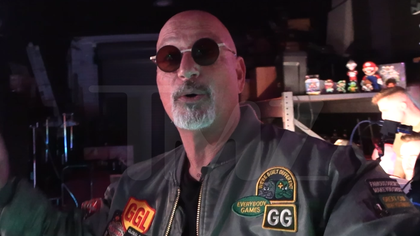 100925 howie mandell kal.jpg