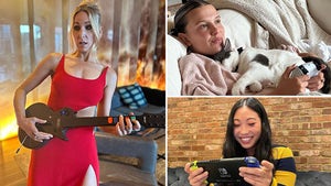 0708-Celebs-Playing-Video-Games-hero
