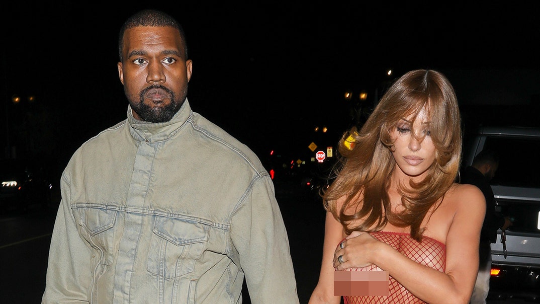 kanye-west-bianca-censori-backgrid-1