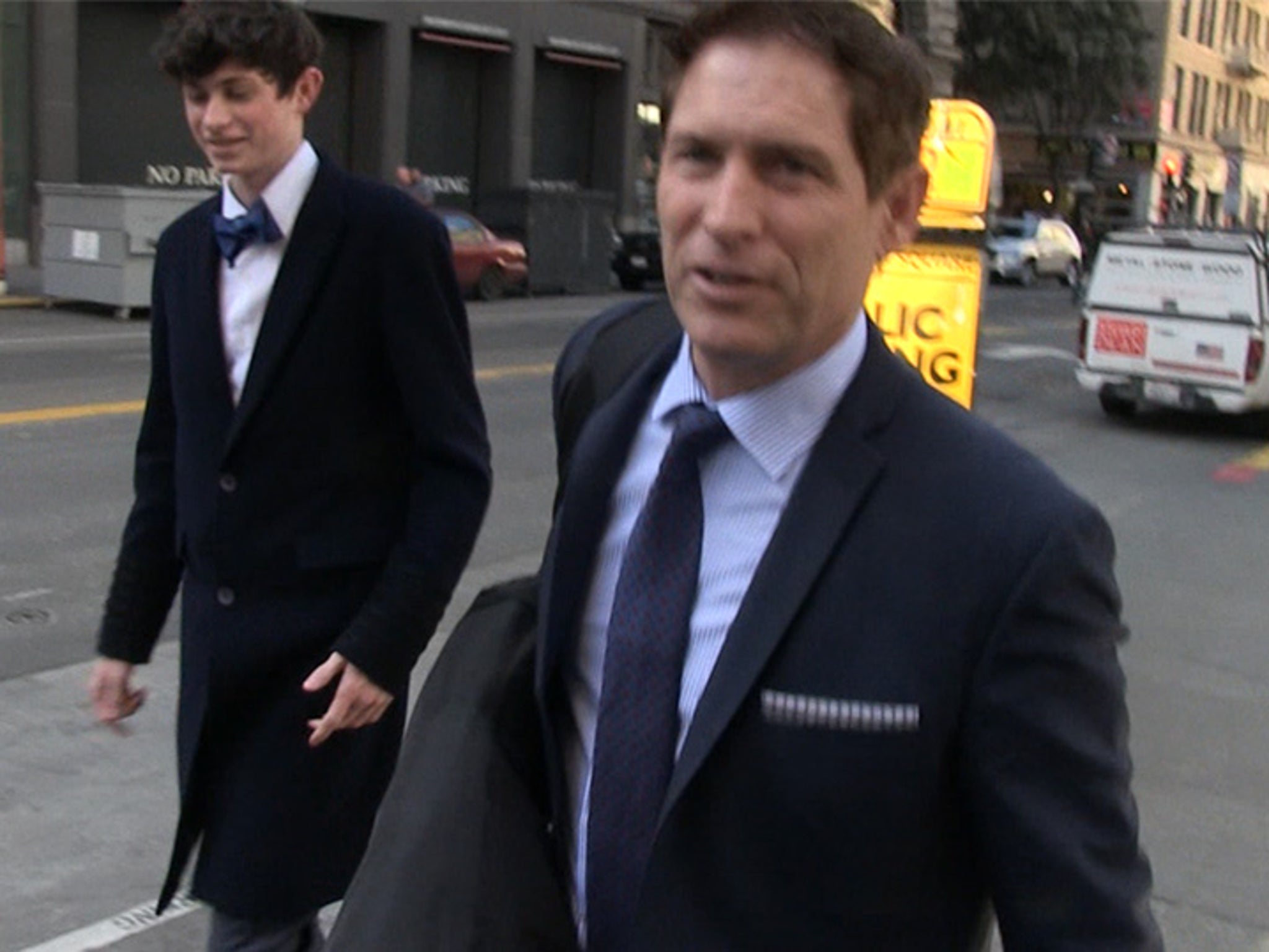 Steve Young -- My Son's a Baller  'He'll Dunk on You!'