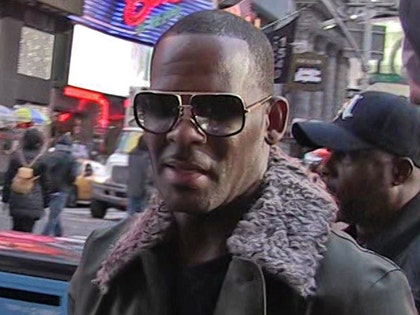 0728-r-kelly-tmz-02