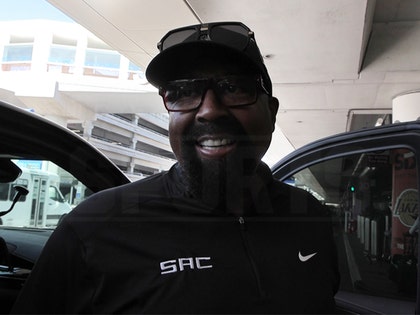 061725_mike_woodson_primary-v2