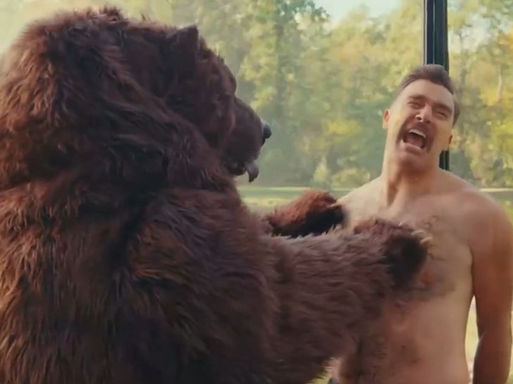 Travis Kelce e um urso