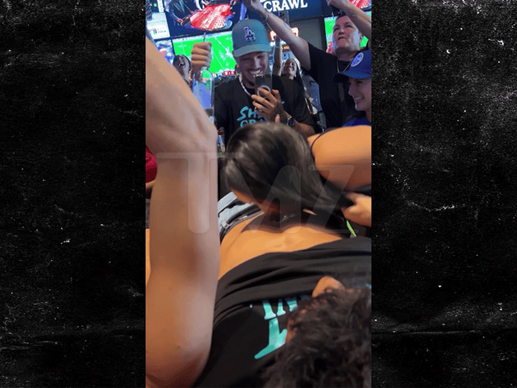 102925_प्रभावी_देव_आणि_बस्टर्स_शॉट_प्राथमिक_v2