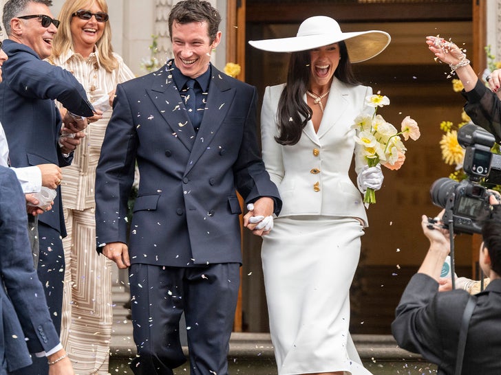 0601-Dua-Lipa-Callum-Turner-Tie-The-Knot-Sub1