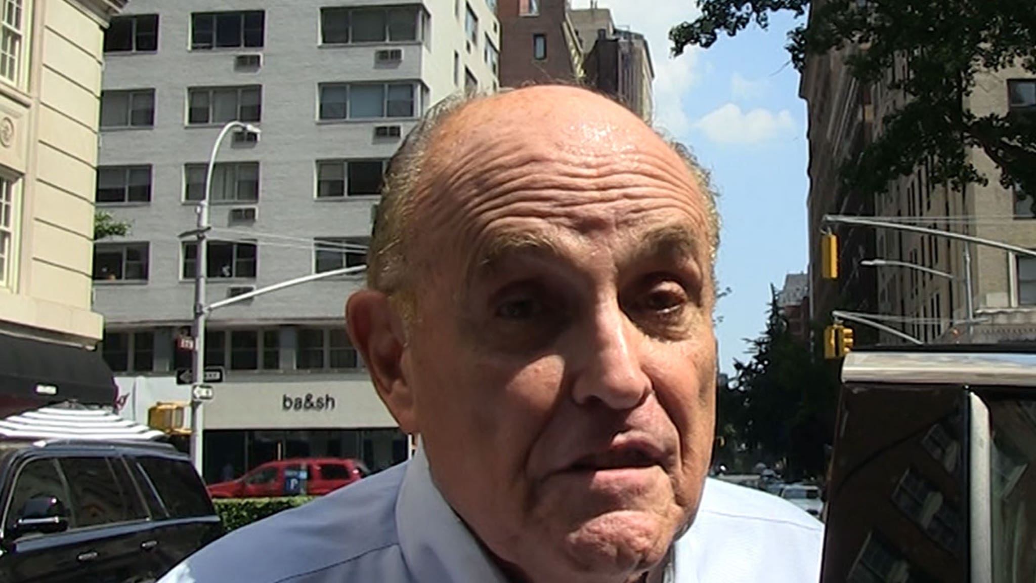 Rudy Giuliani Says Kanye's Still Secret Trump Supporter, Fuels Spoiler Campaign Theory thumbnail