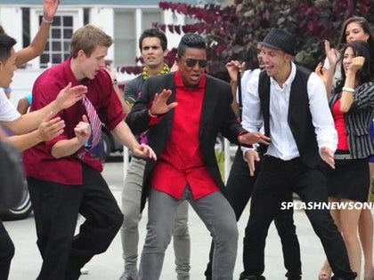 090211_jermaine_jackson_splash_v2_still