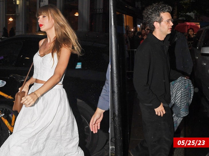 Matty Healy Taylor Swift'ten Ayrıldıktan Sonra Sahnede Flask İçiyor
