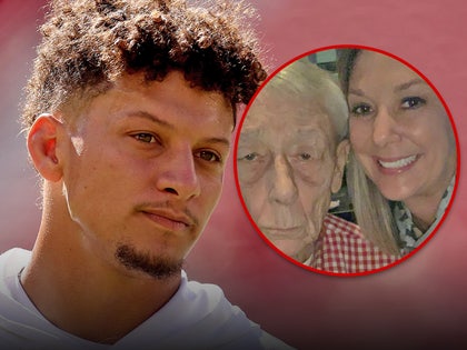 patrick mahomes randi mahomes father prayers getty instagram