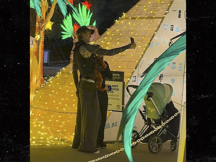 megan-fox-mgk-backgrid-3