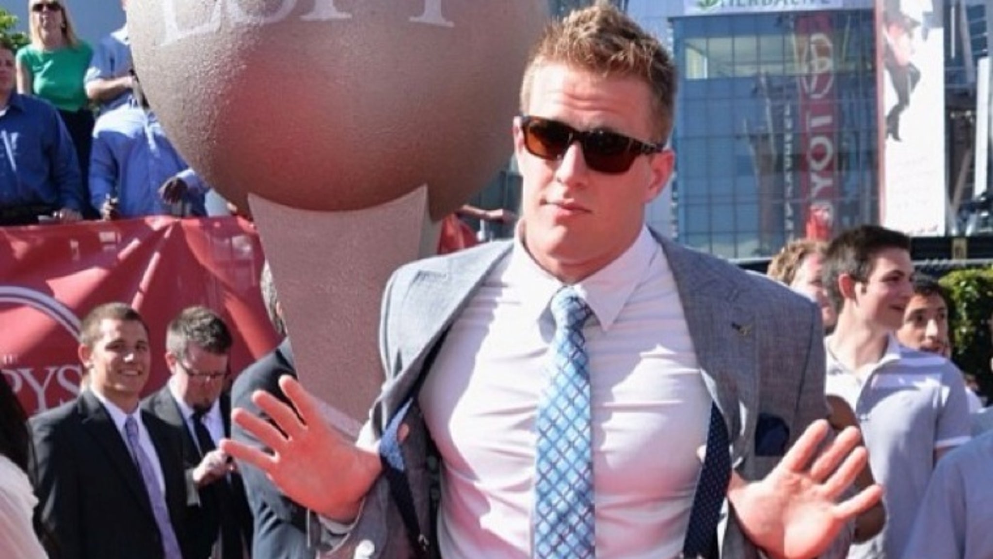 25 Jacked Up Photos of J.J. Watt for #MCM!