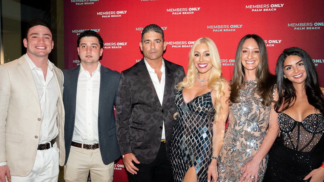 1230-Netflix-Members-Only-Palm-Beach-Premiere-Party-PRIMARY