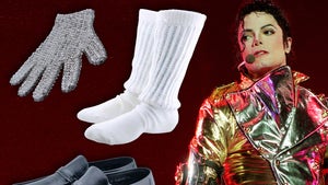 0430-Michael-Jackson-Items-Up-For-Auction-PRIMARY