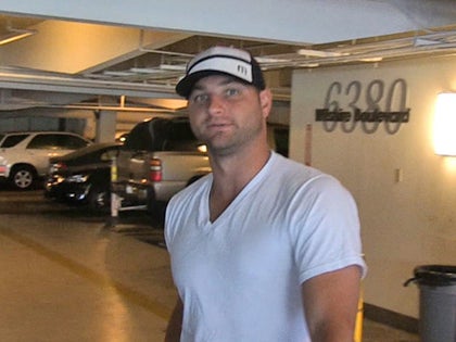 102413_robbie_tebow_primary