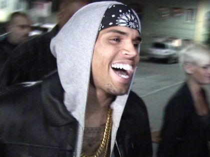 1211 chris brown tmz