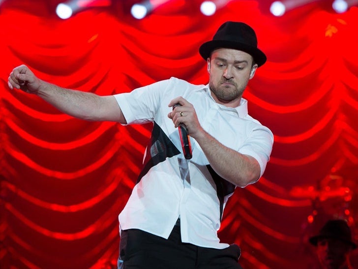 Justin Timberlake -- Performance Pics