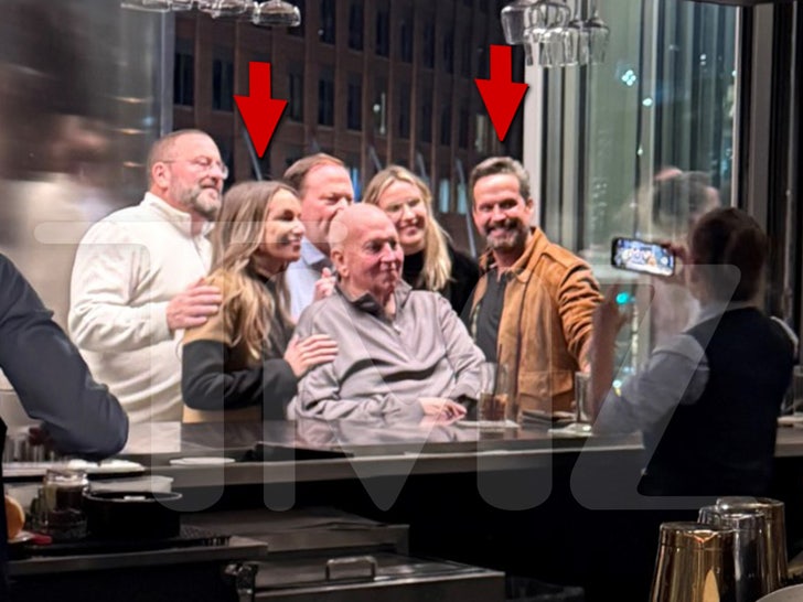 Karen Las TMZ WM Arrow