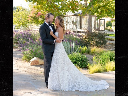 Christine-Baumgartner-Marries-Josh-Connor-Mariles-Hartmann-3