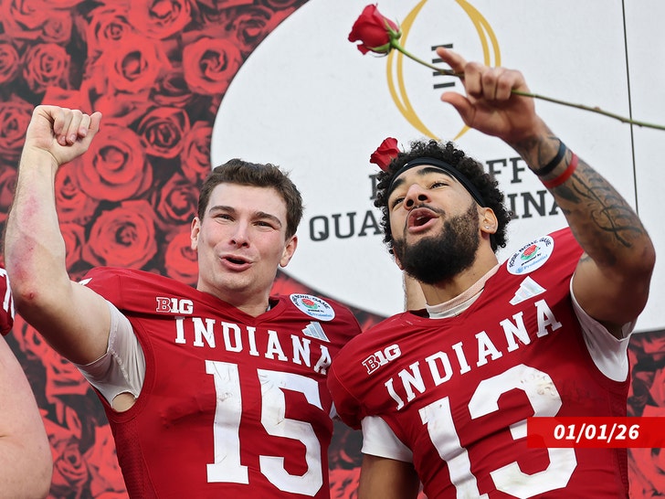 fernando-mendoza-elijah-sarratt-sub-getty-1