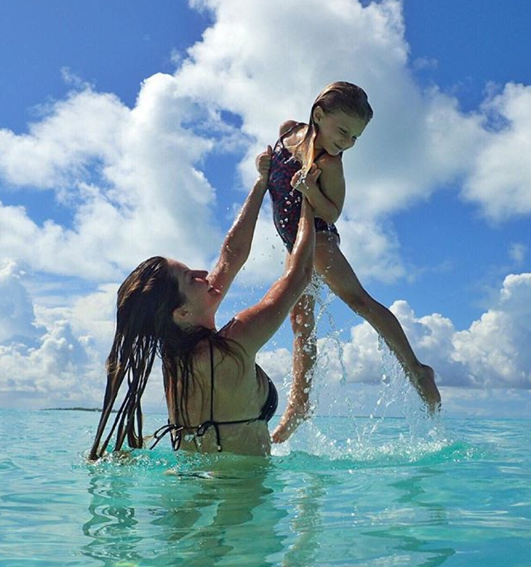tom_brady_gisele_family_photos16
