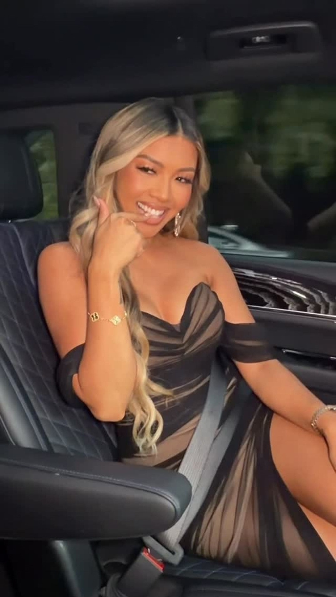 Liane V Benjamin Hot Shots 3