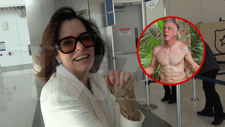 030226_parker_posey_kal