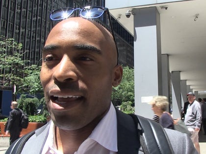 060916_tiki_barber_primary