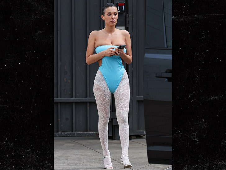 Bianca Censori Back To Skimpy Outfits During Movie Date with Kanye West