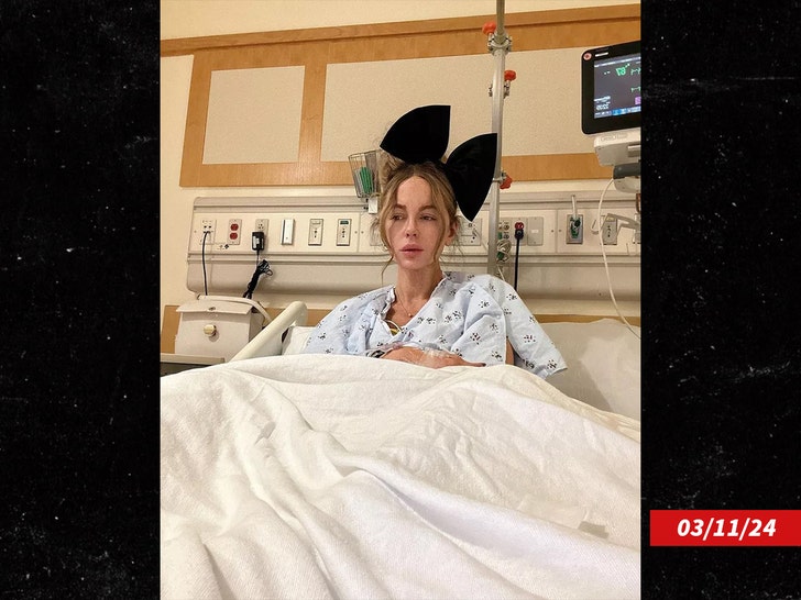 Kate Beckinsale à la marche de l'hôpital