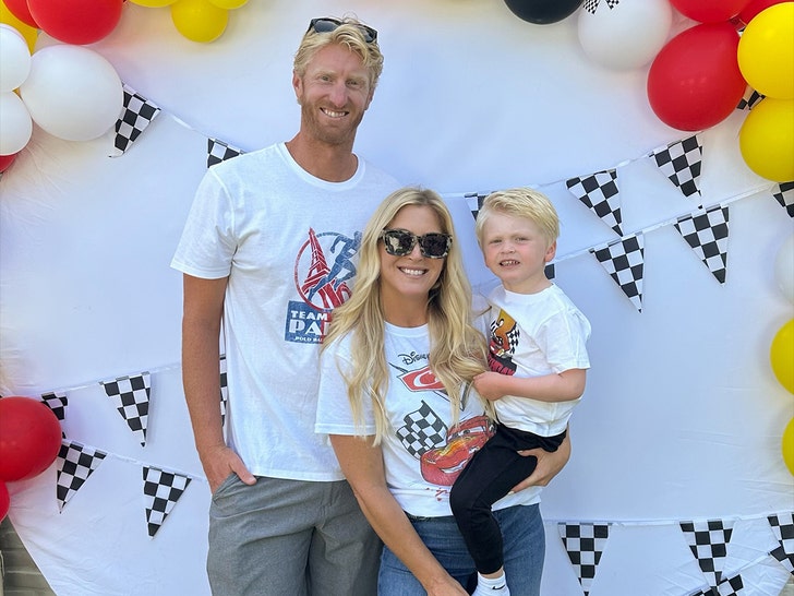 chase budinger and wife jess and son insta 1