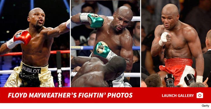 Floyd Mayweather's Fighting Photos