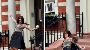 anne-hathaway-primary-08-27-2025