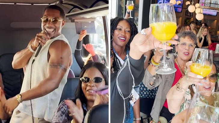 111025_tmz_brunch_tour_kal