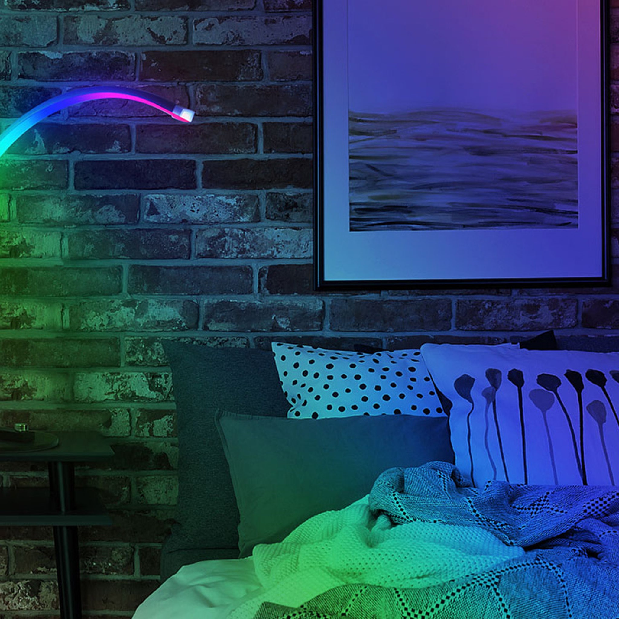 rgb curve lamp