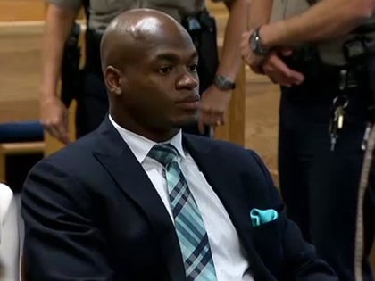 110414_adrian_peterson_primary_v2