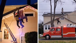 'Christmas Vacation' Holiday Decoration Roof Prank Gets Fire Dept. Called