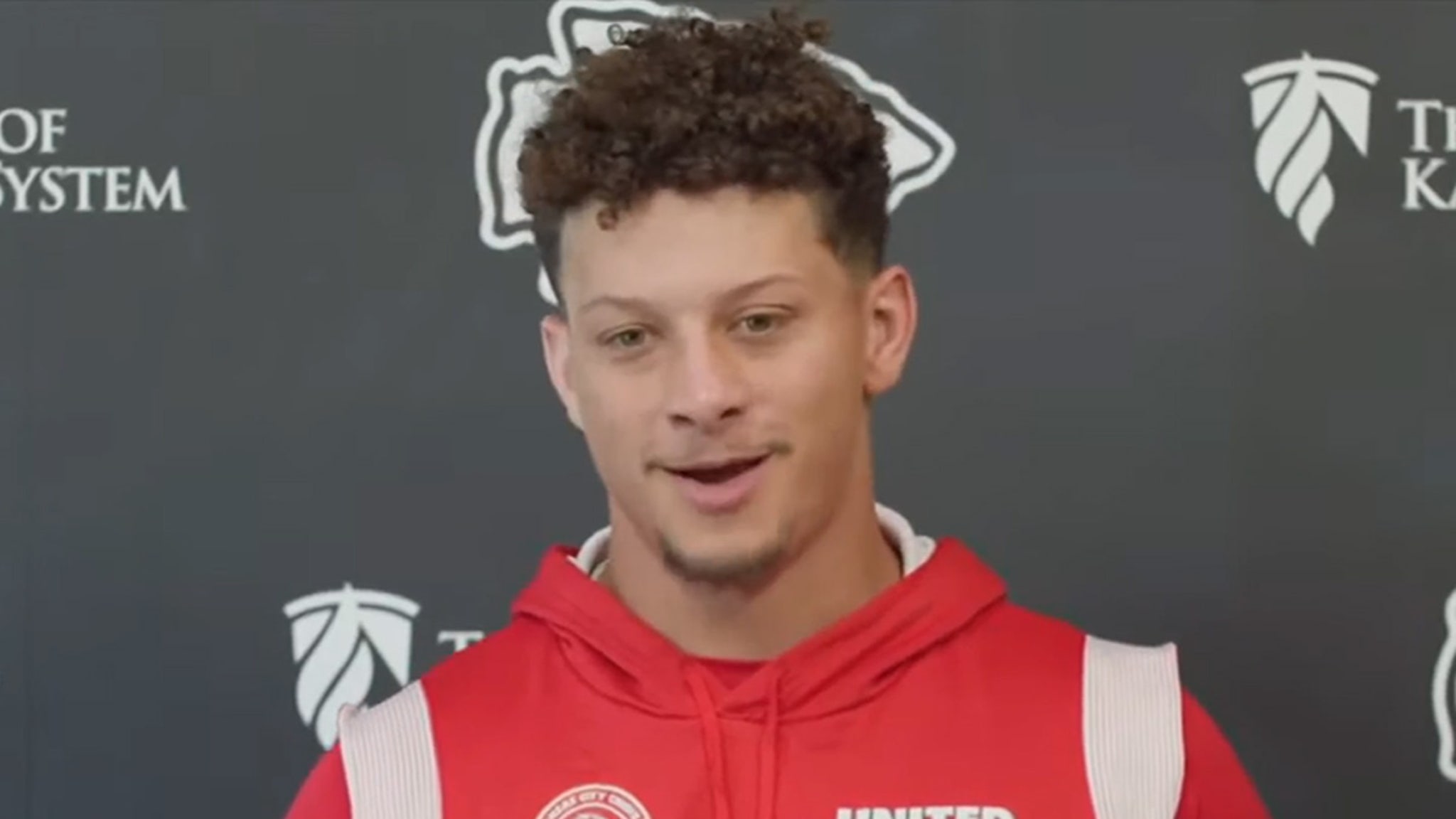 Patrick Mahomes Says He Met Taylor Swift At Travis Kelce’s Party