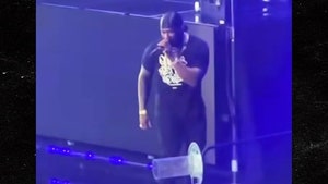 50 Cent Takes New ‘Sex Worker’ Shot at Daphne Joy During Nicki Minaj Show