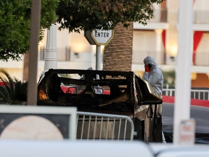 Cybertruck Explosion Outside The Trump Hotel In Vegas Police On The Scene 12