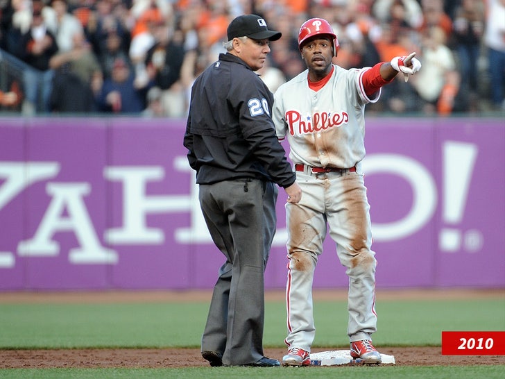 Jimmy Rollins Hakem Sub Getty Swipe 2